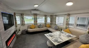 Elite Retreat Blackpool - Image 4