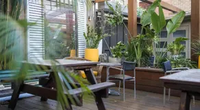 London Gate Backpackers Hostel - Image 3