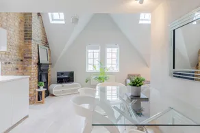 Holborn by Excel Apartments - Image 3