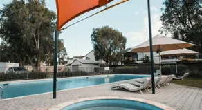 FortyOne - Oceanside Retreat Busselton - Image 3