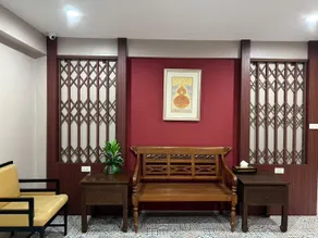 Quinstel Guesthouse - Image 4