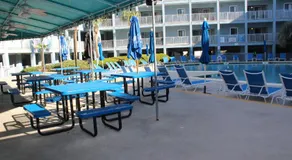 Gorgeous 2 Bedroom Condo - Image 4