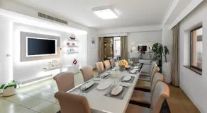 Dubai Jbr Amazing Penthouse With Stunning View - Image 4