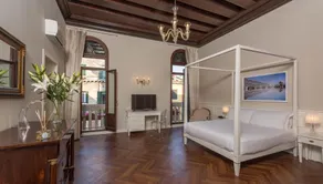 Easy Hostel Venice - Image 2