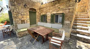 Petrino 2 - Traditional Lerian House - Image 2