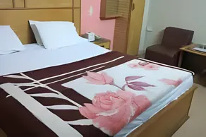 Prime View Hotel - Image 5
