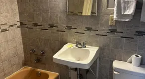 Apache Motel - Image 2