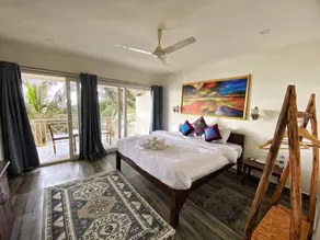 Chique Shanti Resort - Image 2