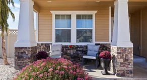 Chic & Cozy Room, Unique Design, Shared Amenities Near CofI and Lake Lowell - Image 5