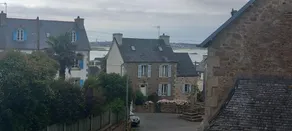 Joli appartement avec balcon au pieds des commences et des plages - Image 4