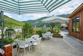 Fengqilin Hot Spring Hotel - Image 2