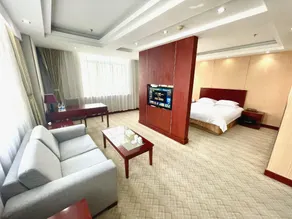 Zhongshan Hotel - Image 2