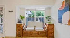 Pool House - Hot tub - Close to DT- Airport -Lounge - Image 5