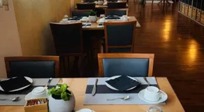 Euro Hotel - Image 5