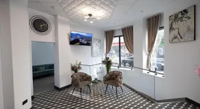 Opera Hotel - Image 5