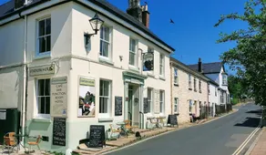 Station House, Dartmoor and Coast located, Village centre Hotel - Image 5