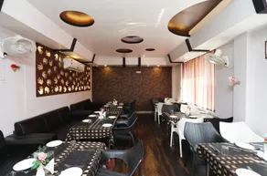 OYO The Prestige Hotel & Convention - Image 3