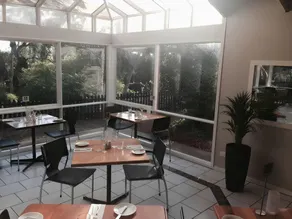 Artesian Spa Motel - Image 3