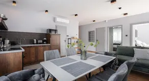 Radnoti Home - Image 3