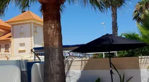 villa en torre de la horadada a 240m de la playa - Image 3