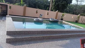 KOZY HOMESTAY WITH  SWIMMING POOL IN KULAI - Image 3