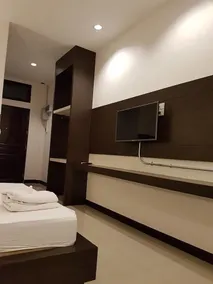 The Room 24 Resort - Image 5
