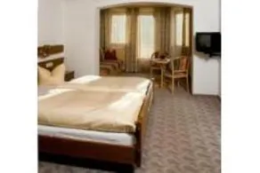 Hotel Pinzger Tux - Image 2