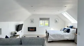 The Lodge - Image 2