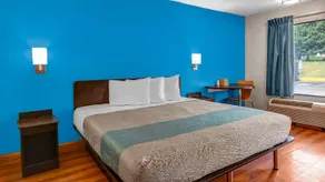 Motel 6-Atlanta, GA - Image 2