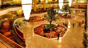 Regency Hotel - Image 4