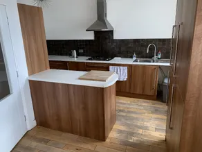 The Village Tavern Apartment - Image 3