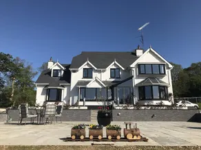 Railway Country House - Image 2
