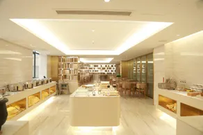 JI Hotel Suqian Baolong Plaza - Image 4
