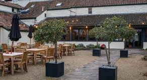 The George at Backwell - Image 4