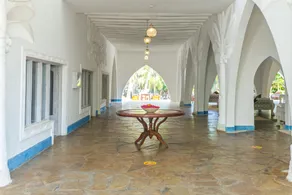 Sun Palm Beach Resort. - Image 4