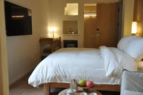 LuoyangYuShe Boutique Hotel - Image 1