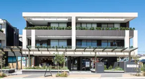 Oceano Residence Mornington - Image 2