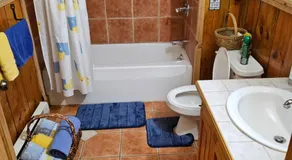 Clover Hill Farm & Country Inn - Image 5