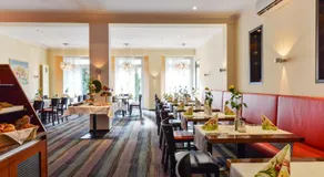 Bavaria Hotel - Image 3