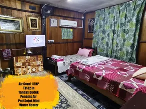 Homestay (Chalet D'Tepian) Sungai Muar, Pagoh - Image 2