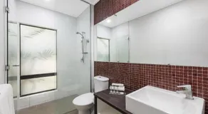 Stunning Cable Beach - Unit - Image 2