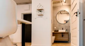 Hop & Lulu Premium Apartments - Image 3