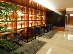 Hongkou Silver Hotel - Image 2