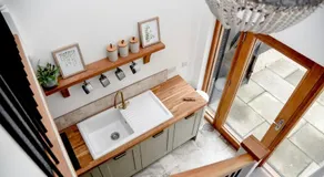 Woodman's Cottage - Image 4