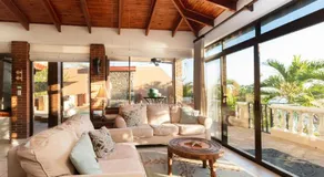 Stunning Villa with Oceanview, Private Pool, Soaking Tub & Picturesque Balcony - Image 3