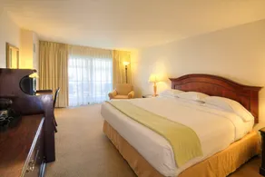 Inn at the Commons and Convention Center - Image 4