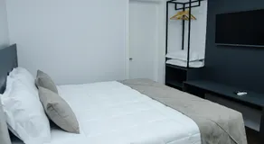 Caza Flat Hotel - Image 3