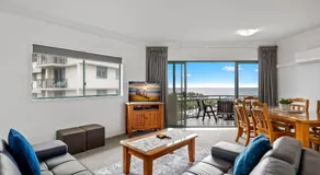 Sunshine Towers Boutique Apartments - Image 2