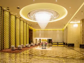 LN Dongfang Hotel Sihui - Image 3
