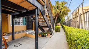 Lovely Berryman Ave Apartment #6 - Image 5